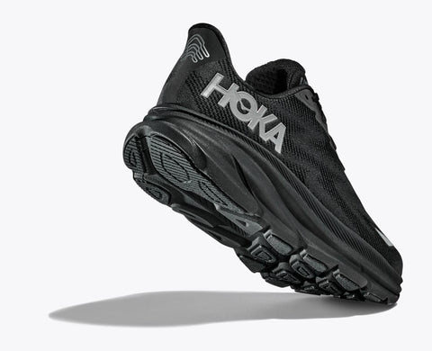  HOKA ONE ONE Mens Speedgoat 5 GTX Textile Synthetic Black  Black Trainers 9 US