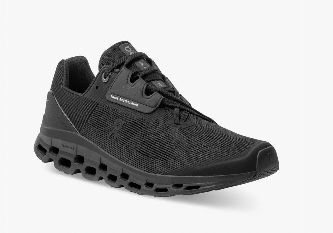 Mens On Cloudstratus Running Shoe